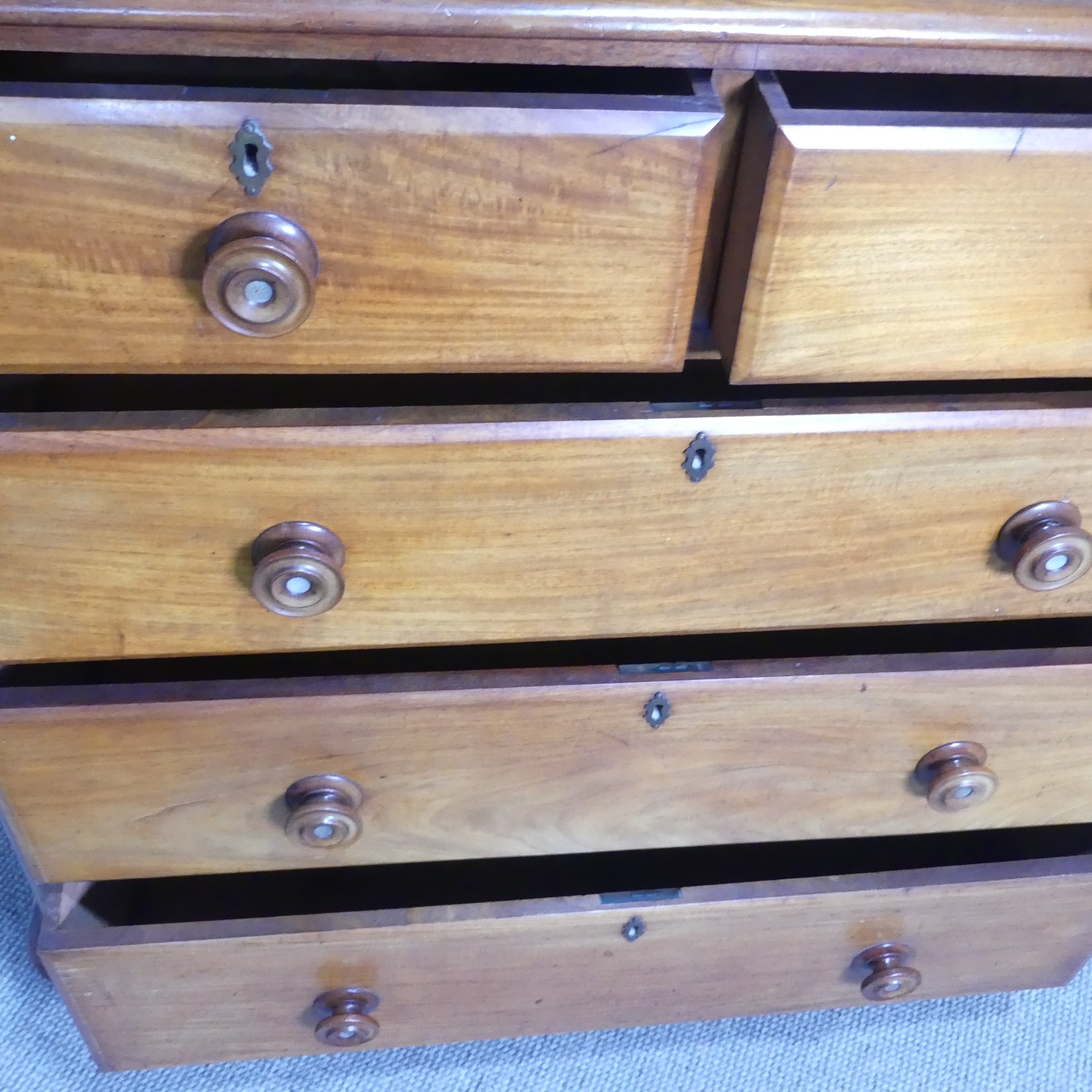A Victorian mahogany Chest of Drawers, of two short and four long graduating drawers with decorative - Image 6 of 12