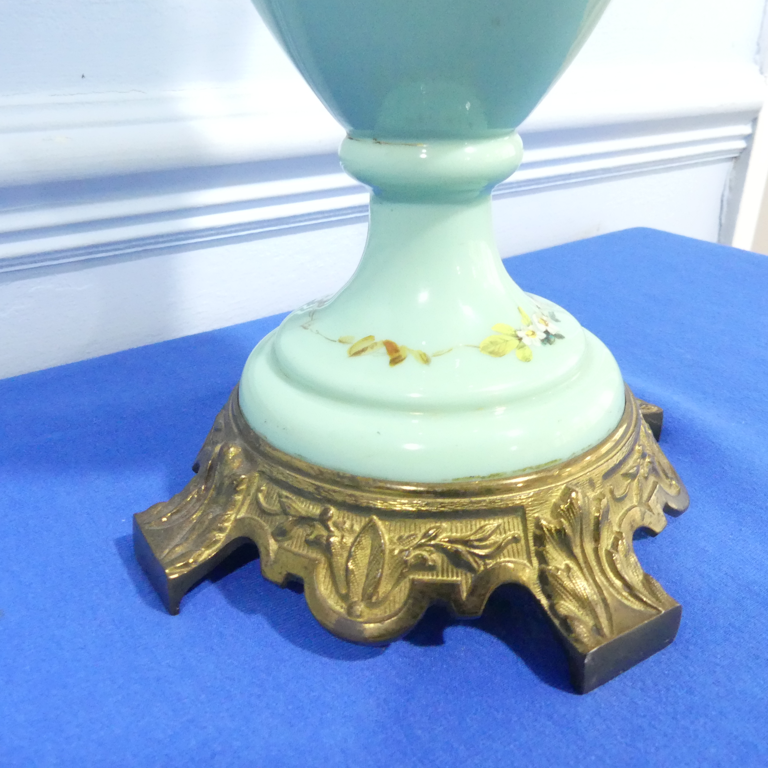 An Edwardian glass and gilt-metal oil lamp, with  moulded shade above a green opaque oviform lamp - Image 4 of 9