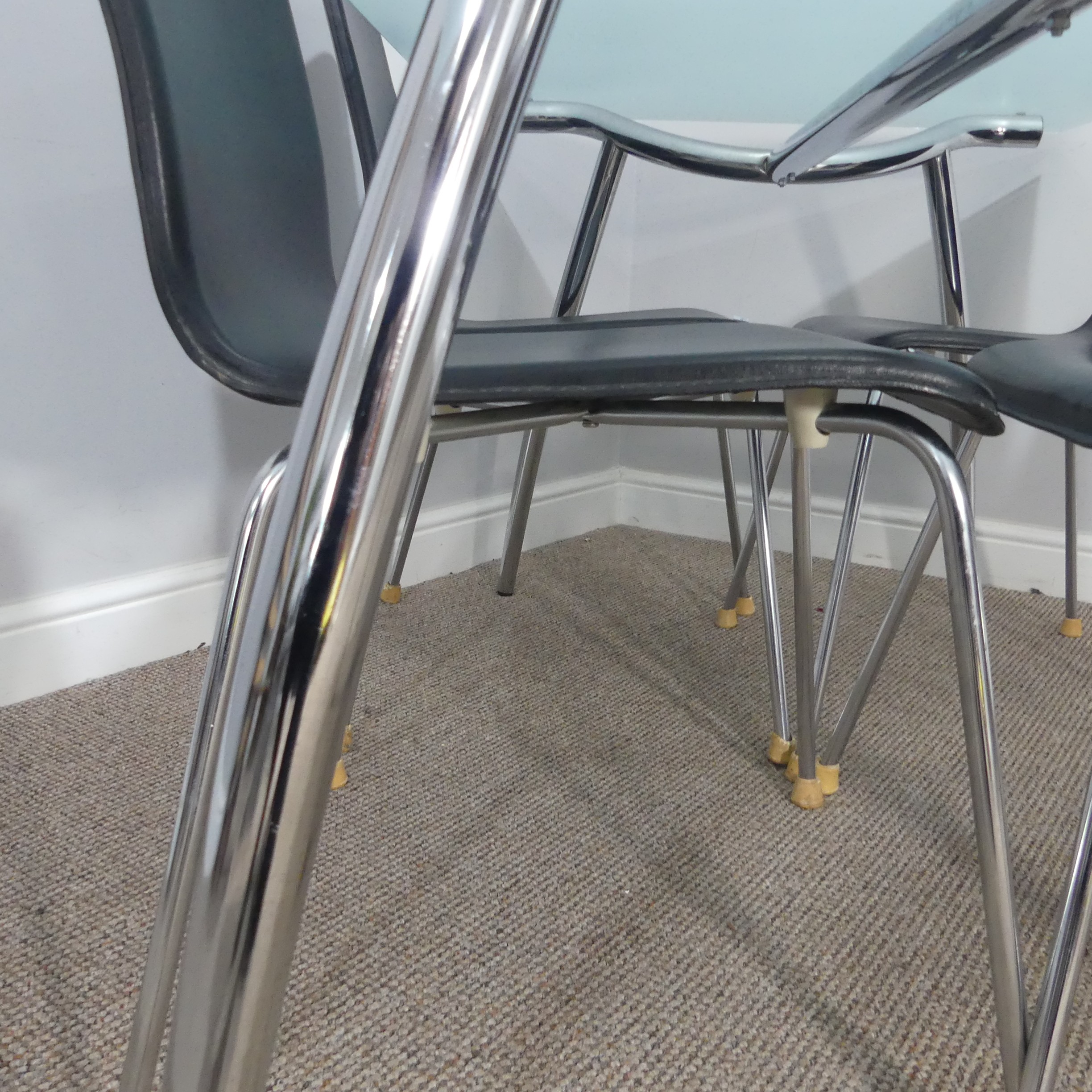 A Late 20thC chrome and frosted glass top table together with a set of four chrome and black leather - Image 5 of 12