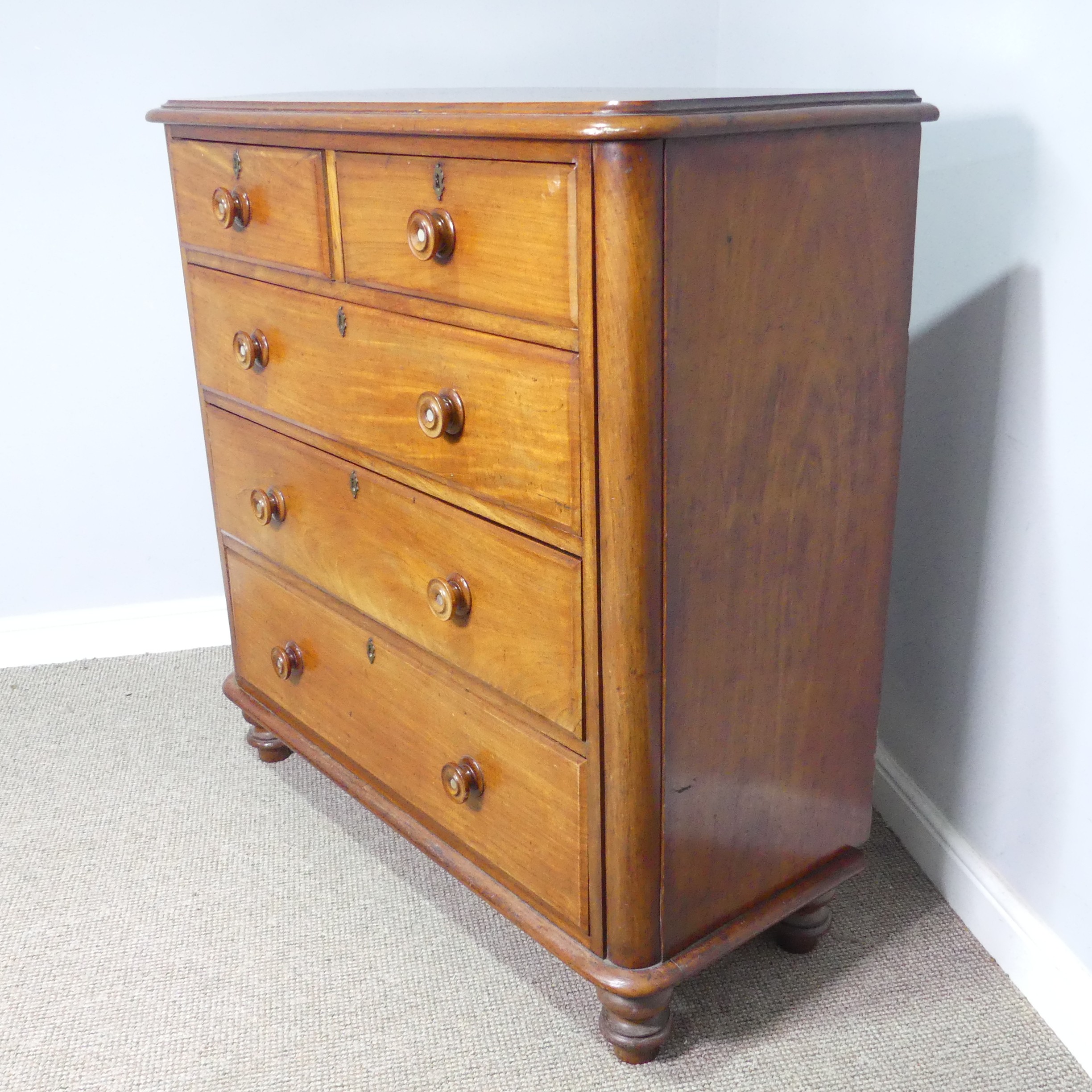 A Victorian mahogany Chest of Drawers, of two short and four long graduating drawers with decorative - Image 2 of 12