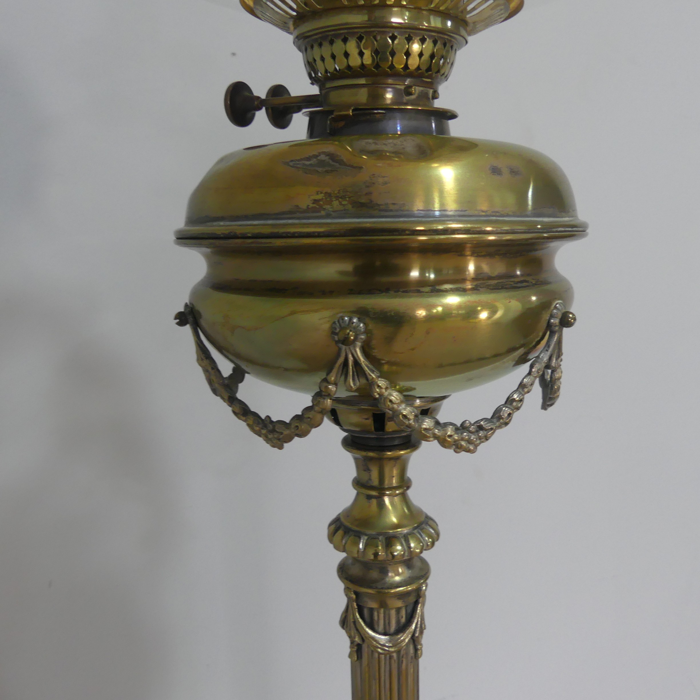 A Late 19thC/Early 20thC Brass standard Oil Lamp, with decorative reeded column, brass font and - Image 5 of 9