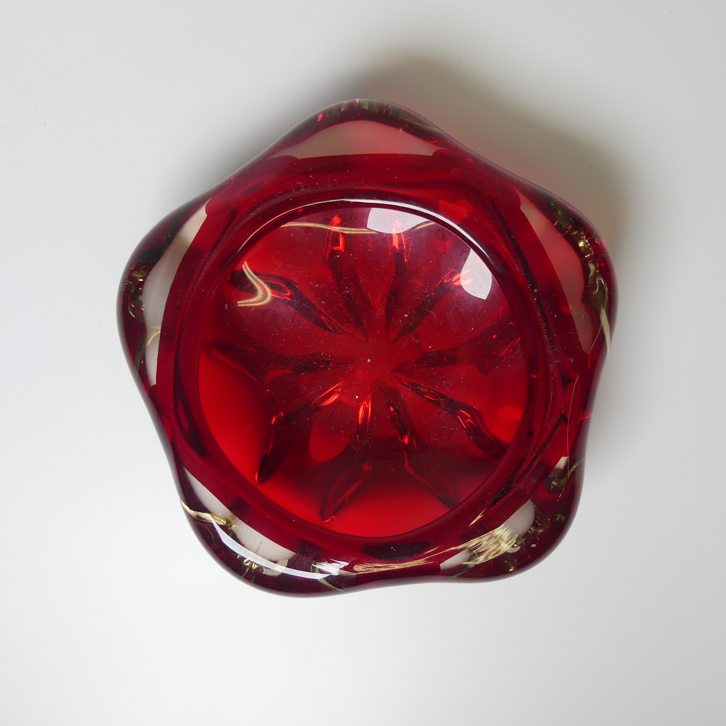 A near pair of Whitefriars glass Goblets, of ruby red colour, one with original sticker, H 18cm, - Image 11 of 11