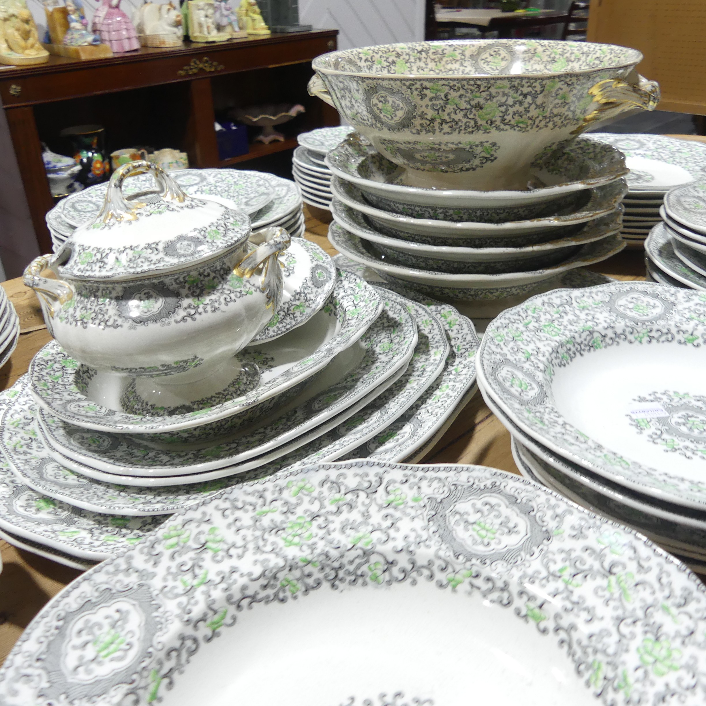 'Pekin scroll' No 3355 pattern dinner service, inc. platters, tureens, etc, 113 pieces approx, - Image 8 of 9