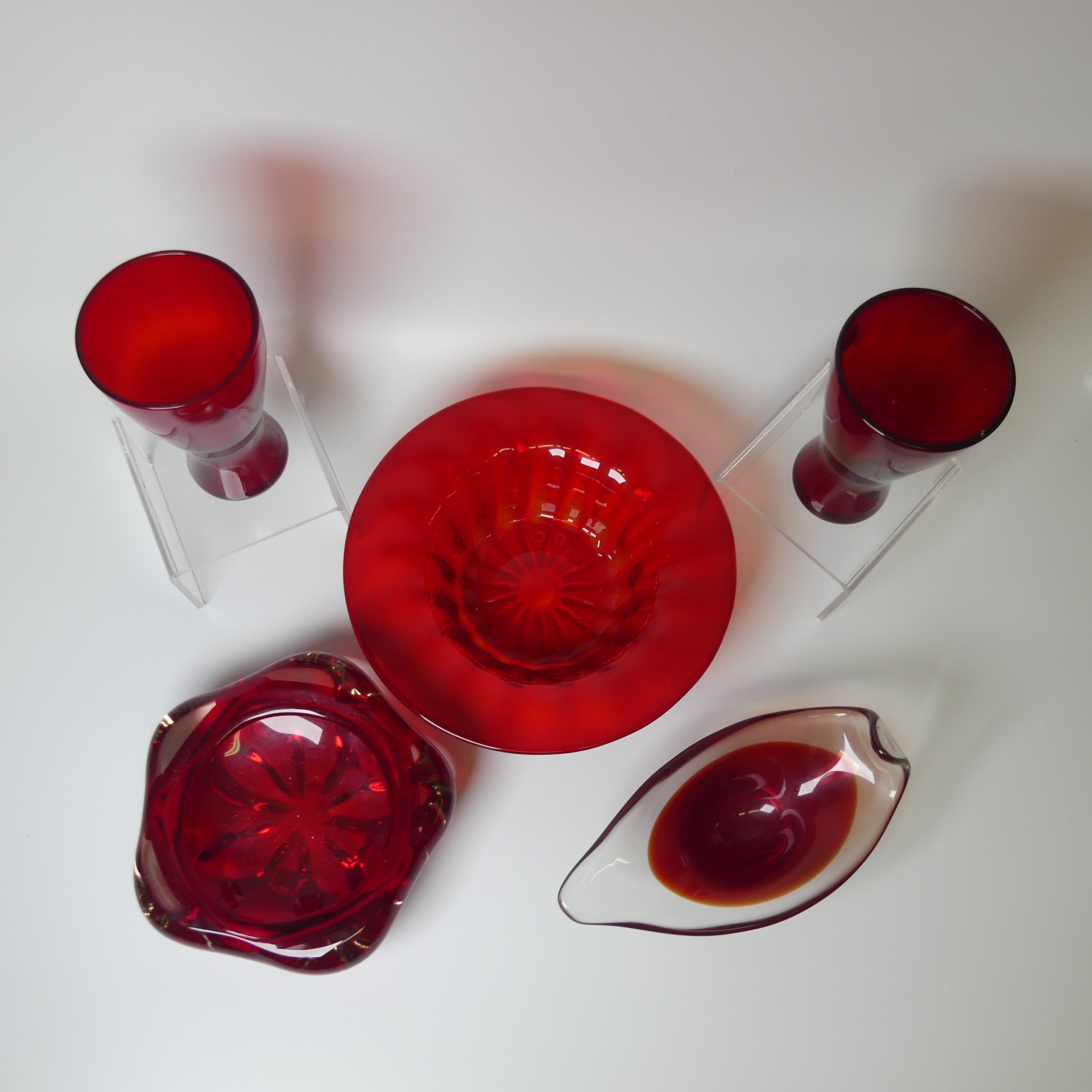 A near pair of Whitefriars glass Goblets, of ruby red colour, one with original sticker, H 18cm, - Image 2 of 11