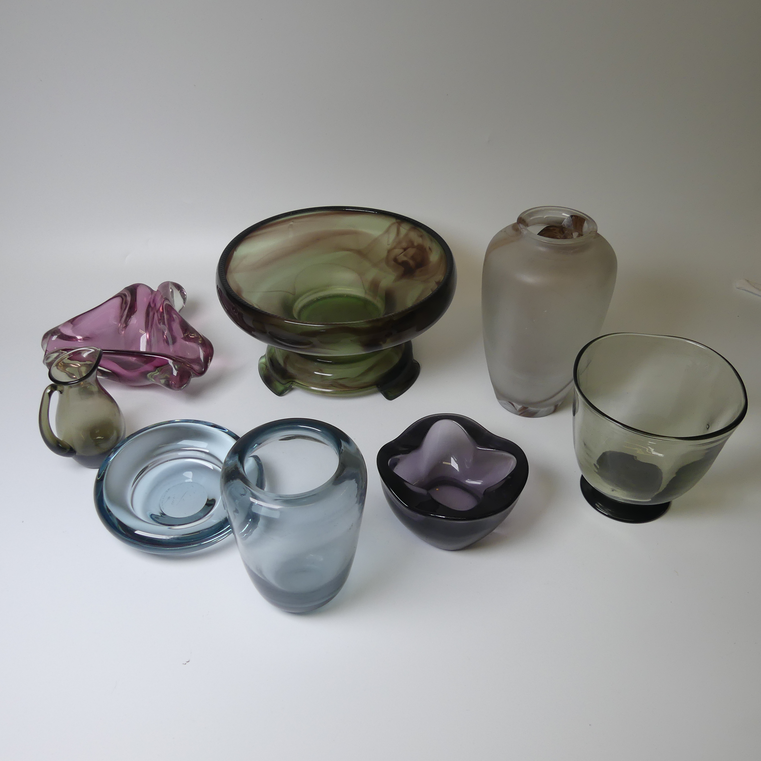 A quantity of Whitefriars and other Glasswares, comprising a Whitefriars - Bild 2 aus 10