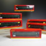Hornby (China): Six “00” gauge Maunsell Coaches, green, R4302C (2), R4302E, R4303D, R4304D, and