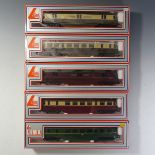 Lima: Five "00" gauge Diesel Railcars, 205132 GWR Diesel Railcar No. 22 brown/cream, 205133 Diesel