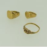 An 18ct yellow gold Signet Ring, with engraved shoulder and vacant front, Size R½, together with a