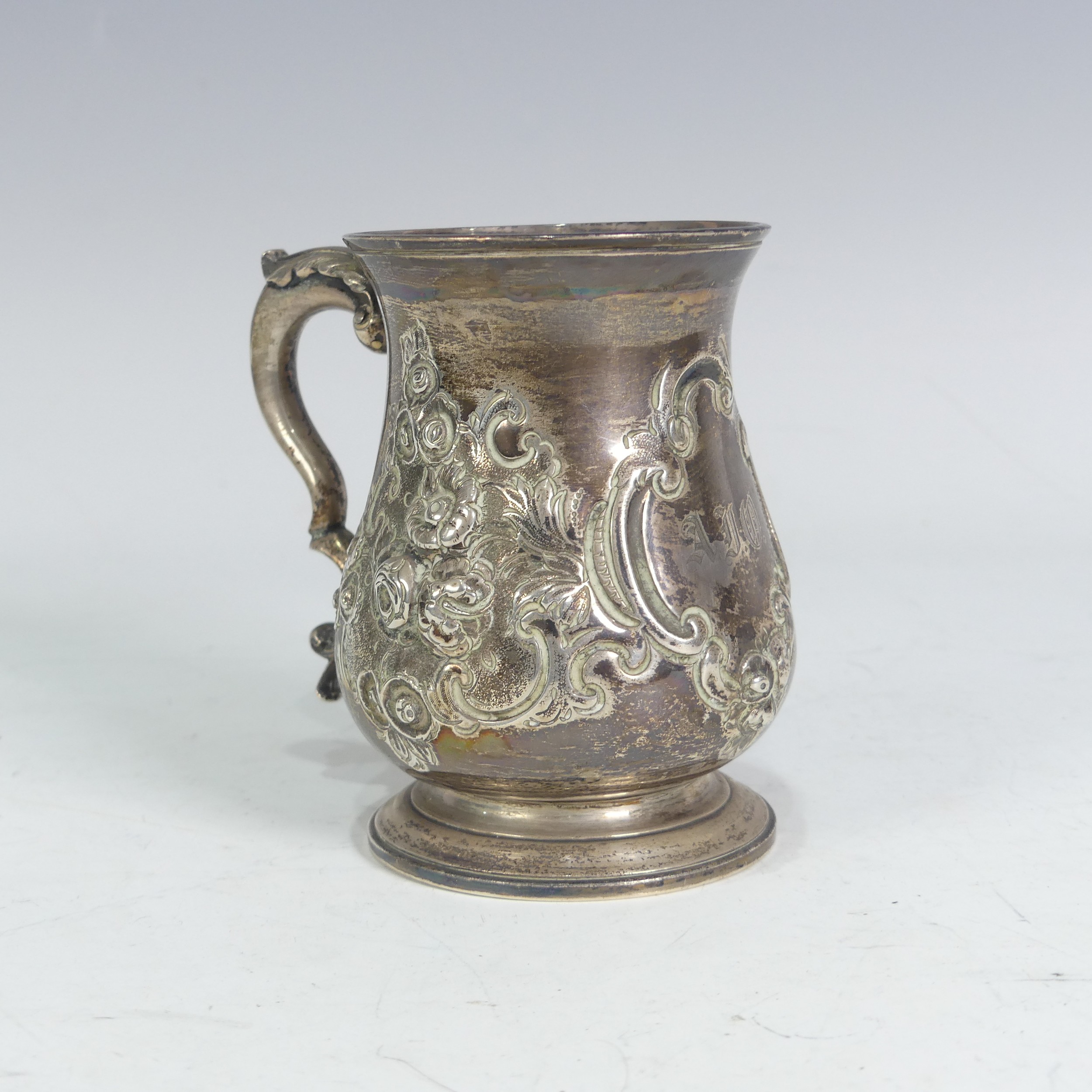 A Victorian silver Mug, by Daniel & Charles Houle, hallmarked London, 1861, of baluster form with - Image 3 of 6