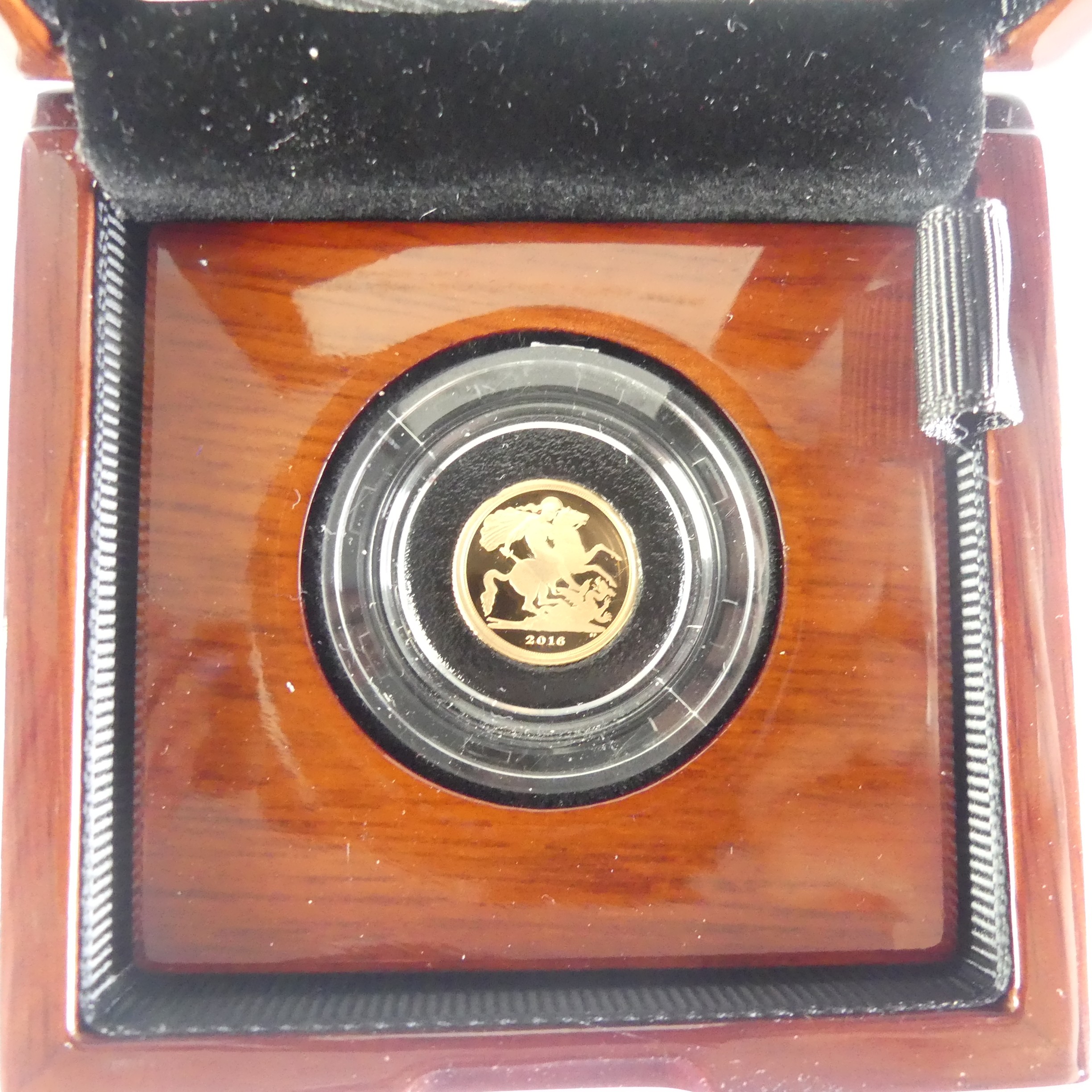 An Elizabeth II gold proof Quarter Sovereign, dated 2016, in Royal Mint presentation case with - Image 2 of 3