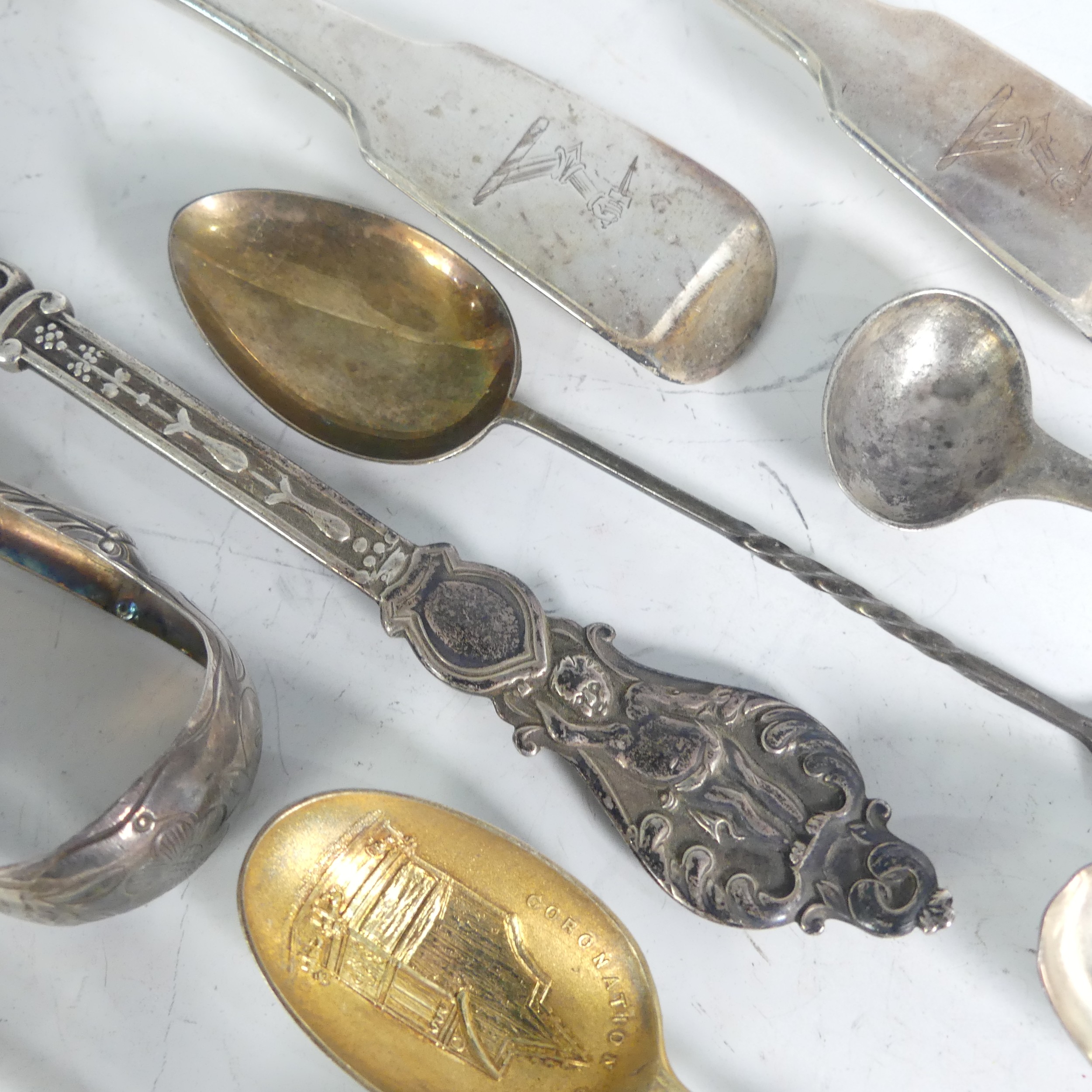 A George IV Scottish silver Toddy Ladle, with makers marks for Adam Elder and James Howden & Co., - Image 5 of 9