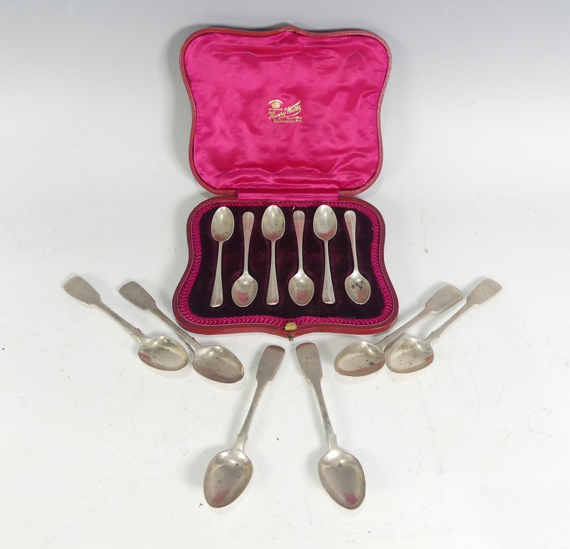 A set of six William IV silver Teaspoons, by William Eaton, hallmarked London 1834, fiddle