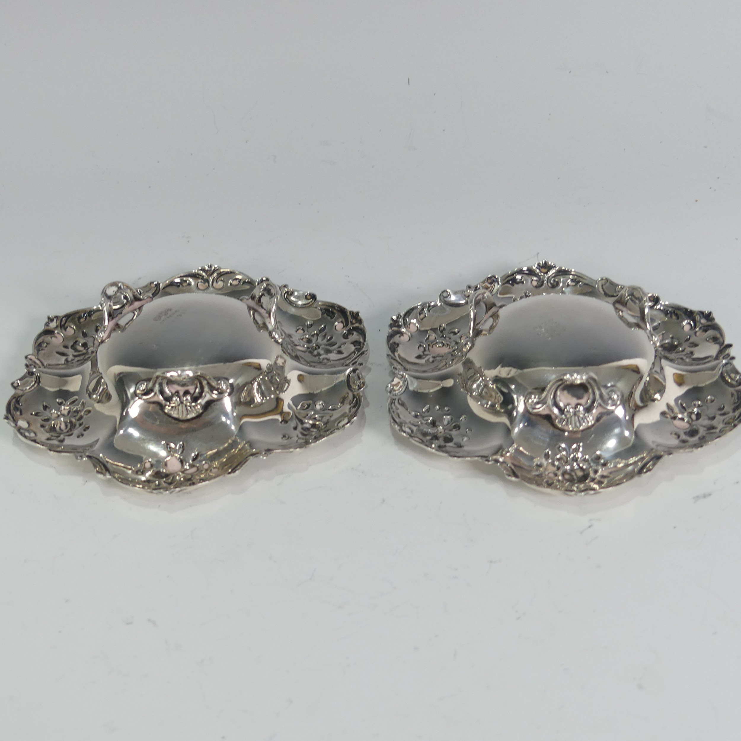 A pair of American sterling silver Bon Bon Dishes, by Gorham Manufacturing Co., of foliate design, - Image 3 of 5