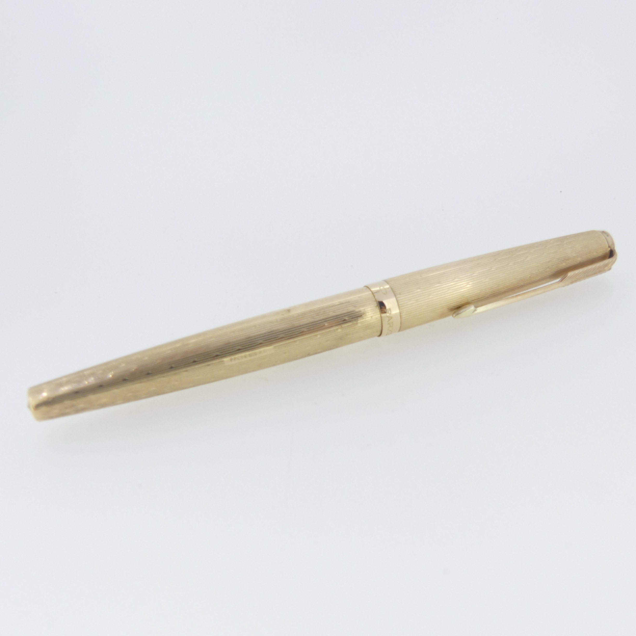 A 9ct gold Parker Fountain Pen, with engine turned decoration and vacant cartouche, 13.5cm long, - Image 6 of 13