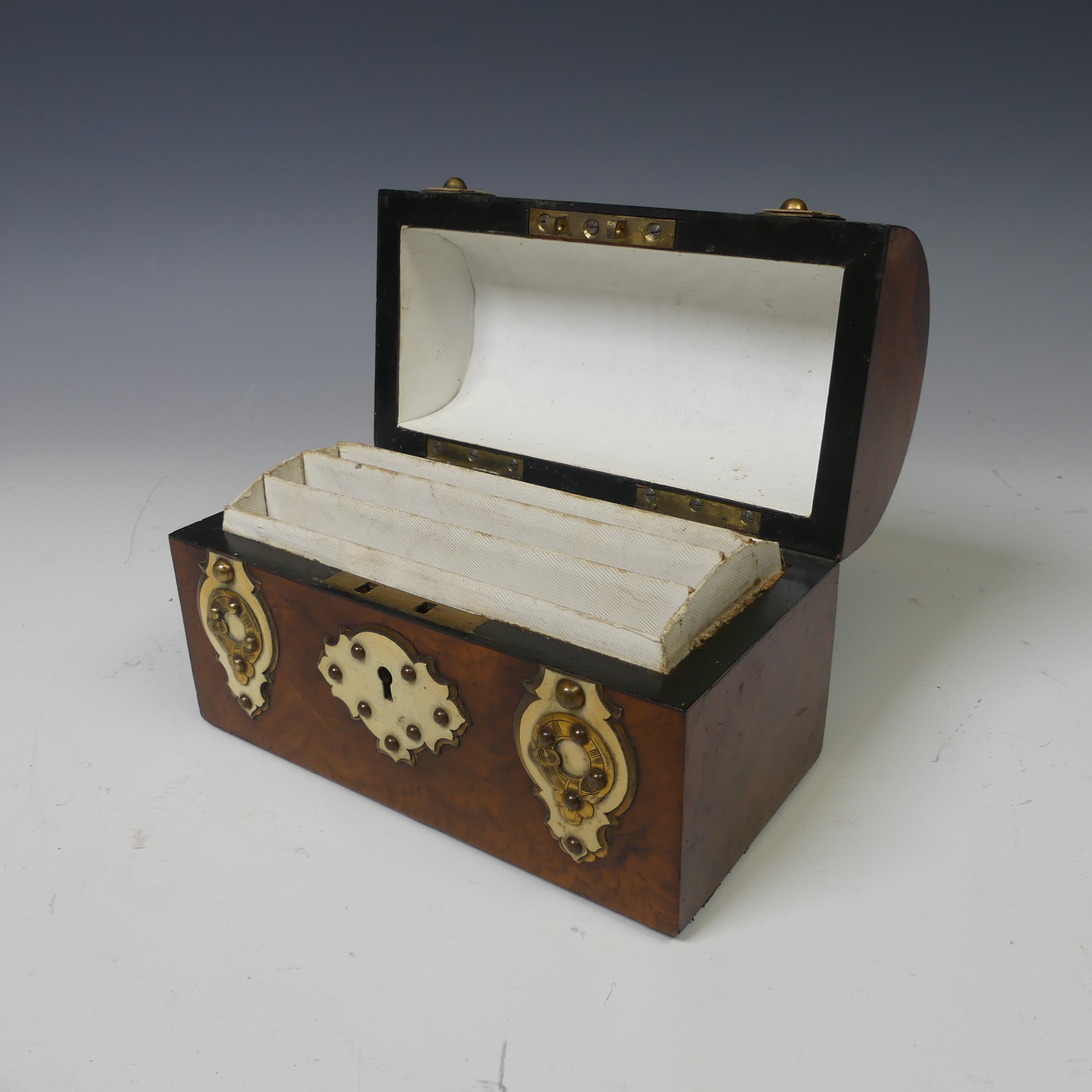 A Victorian figured walnut dome top Stationary Box, with fitted inside, W 16.5 cm x H 11 cm x D 8. - Image 3 of 9