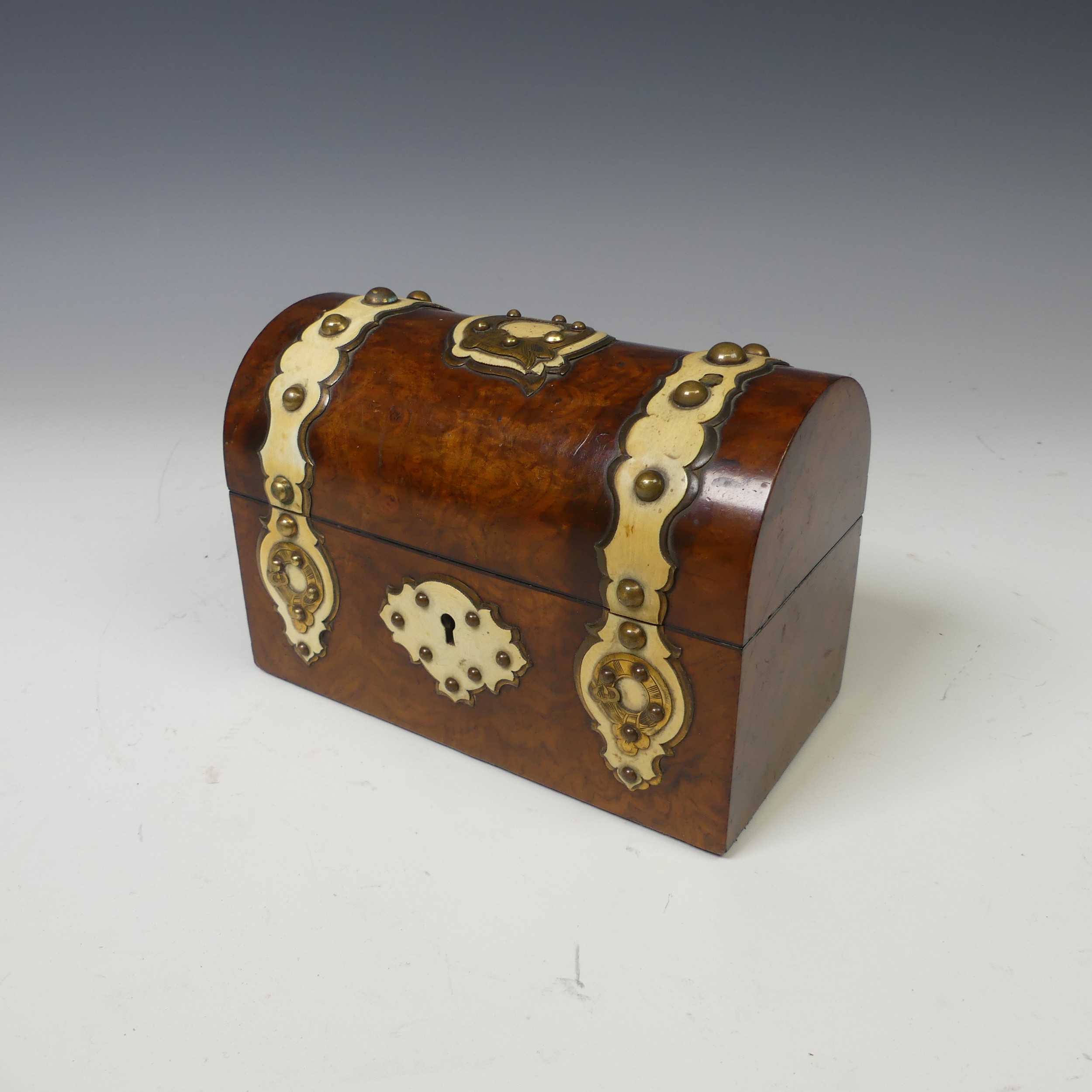 A Victorian figured walnut dome top Stationary Box, with fitted inside, W 16.5 cm x H 11 cm x D 8. - Image 2 of 9