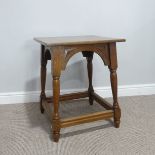 An Arts and Crafts oak square Table, of high quality, W 50.5 cm x H 62.5 cm x D 49.5 cm.