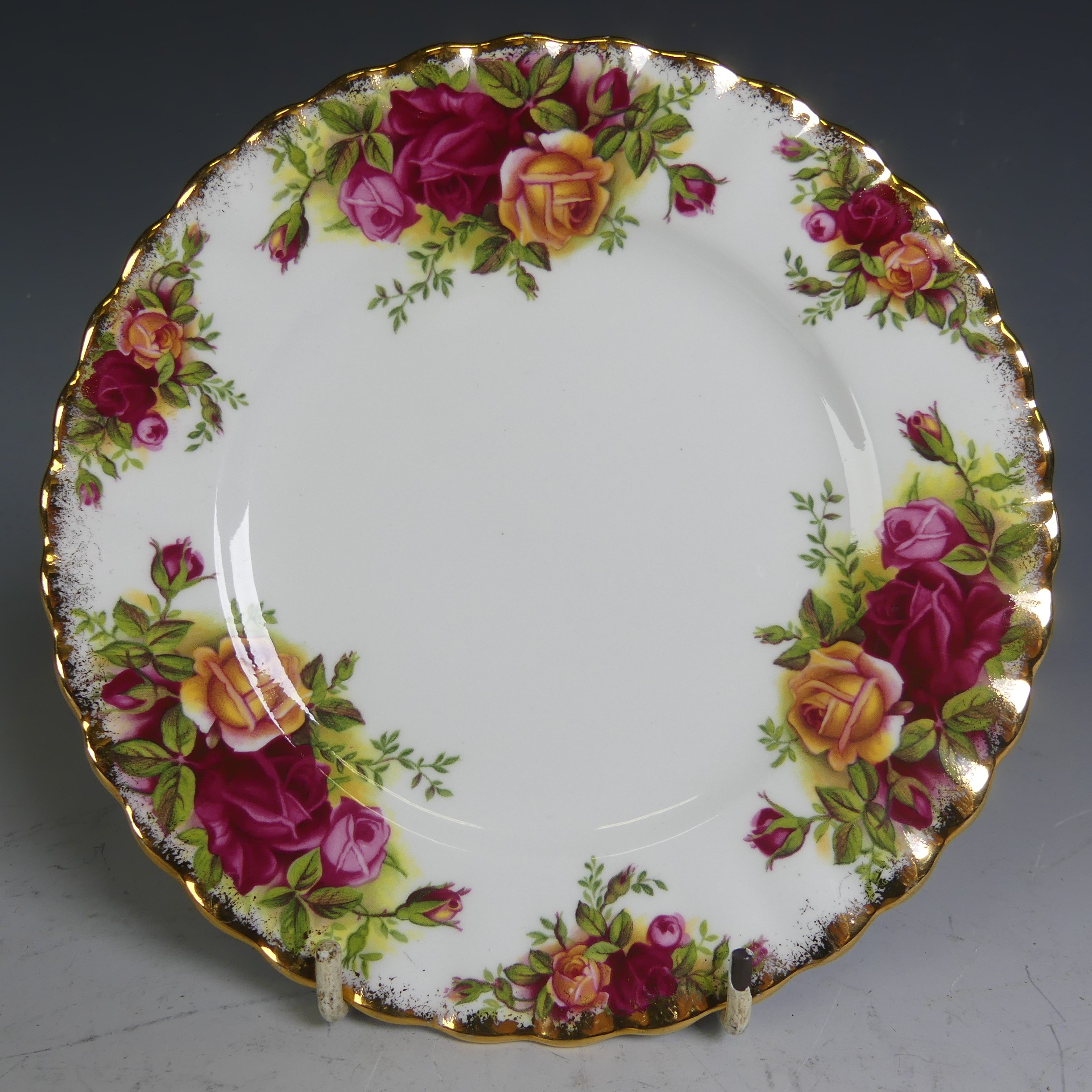 Royal Albert Country Roses tea/coffee and dinner service, approximately 80 pieces, including 10 - Image 2 of 5