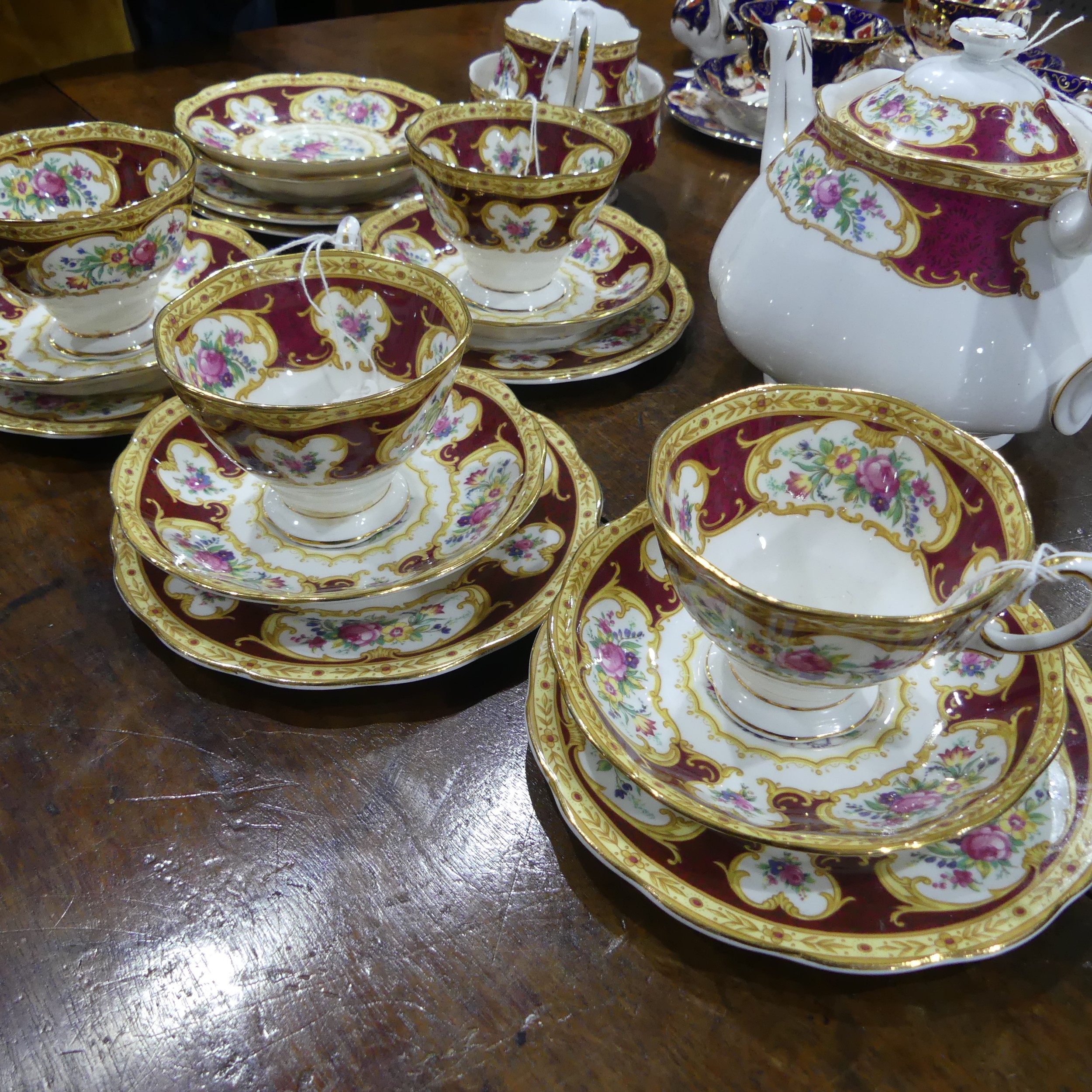 A Royal Albert 'Lady Hamilton' pattern part Tea Service, to comprise four Teacups, one with hairline - Image 5 of 5