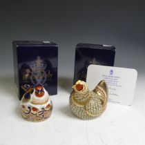 A Royal Crown Derby limited edition 'Farmyard Hen' Paperweight, (4109/5000), gold stopper, boxed