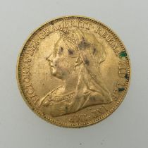 A Victorian gold Sovereign, dated 1900, Melbourne mint mark.