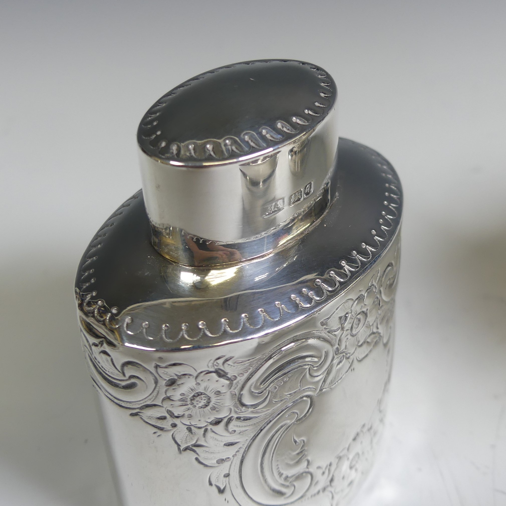 An Edwardian silver Tea Caddy, by Atkin Brothers, hallmarked Sheffield, 1908, of oval form with - Image 5 of 7