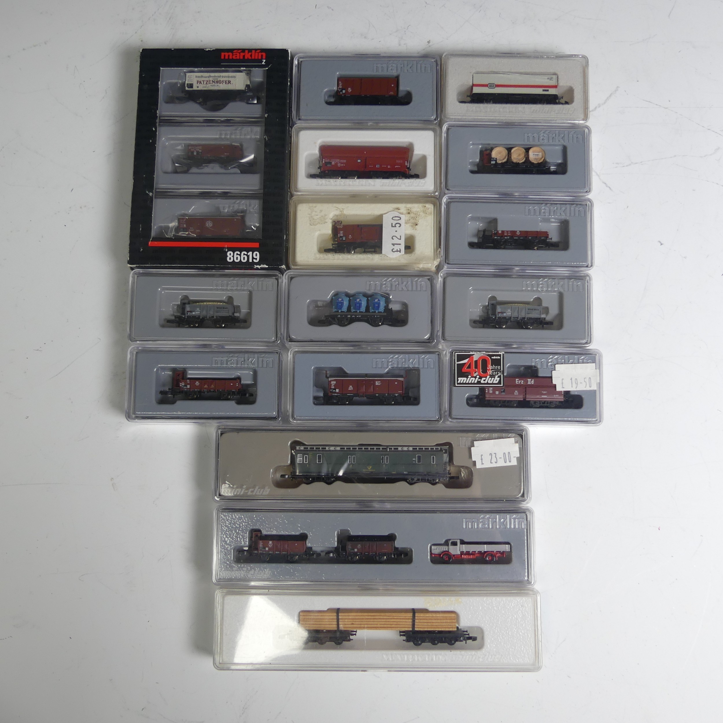 Marklin Mini-Club “Z” gauge, sixteen freight sets/models: including 8615, 8630, 2 x 80315, 80318, - Image 2 of 3