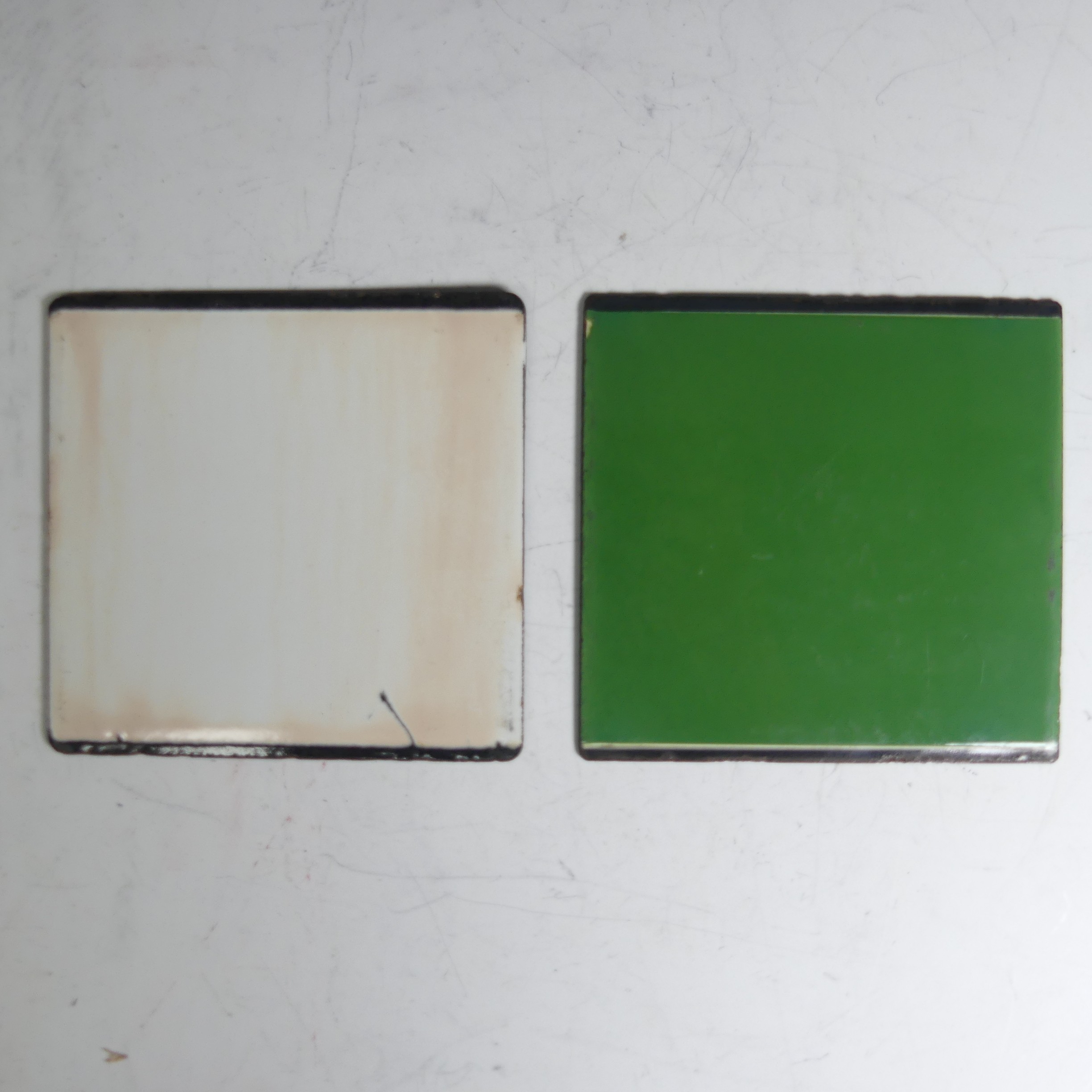 Bus and Coaching Memorabilia; Two London Transport enamel Bus Stop E-Plates, Green Line Route No.' - Image 2 of 2