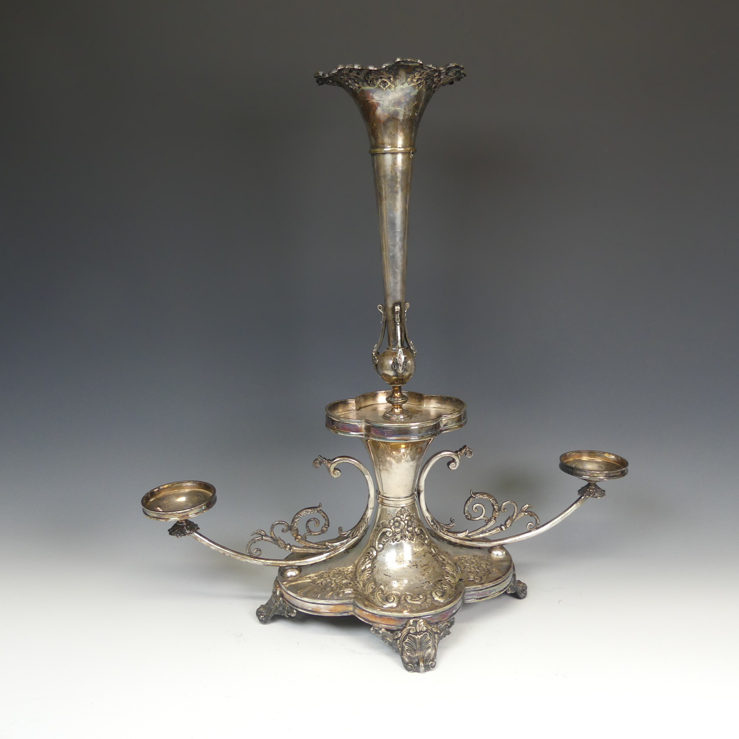 An Edwardian silver plated Epergne / Centrepiece, by Mappin & Webb, the base with presentation - Image 2 of 8