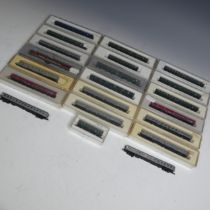 Marklin Mini-Club “Z” gauge, nineteen Continental Coaches, various Db liveries, including 2 x