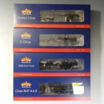 Bachmann: Branch-line, Four “00” Gauge Locomotives with tenders, 31-086 GWR 3200 9017 BR Black Early