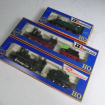 Rivarossi ‘HO’ gauge, three boxed steam locomotives: 40 0-6-0 tender locomotive Villeneuve 5 SNCF;