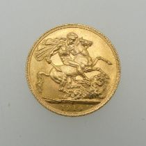 A George V gold Sovereign, dated 1914.