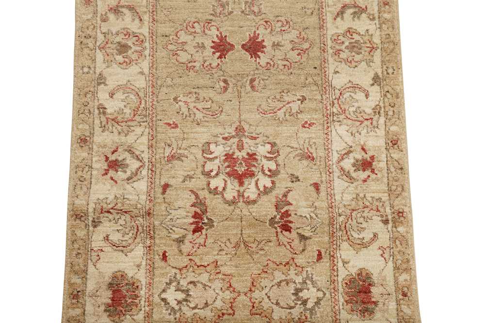 A FINE ZIEGLER DESIGN RUNNER - Image 3 of 9