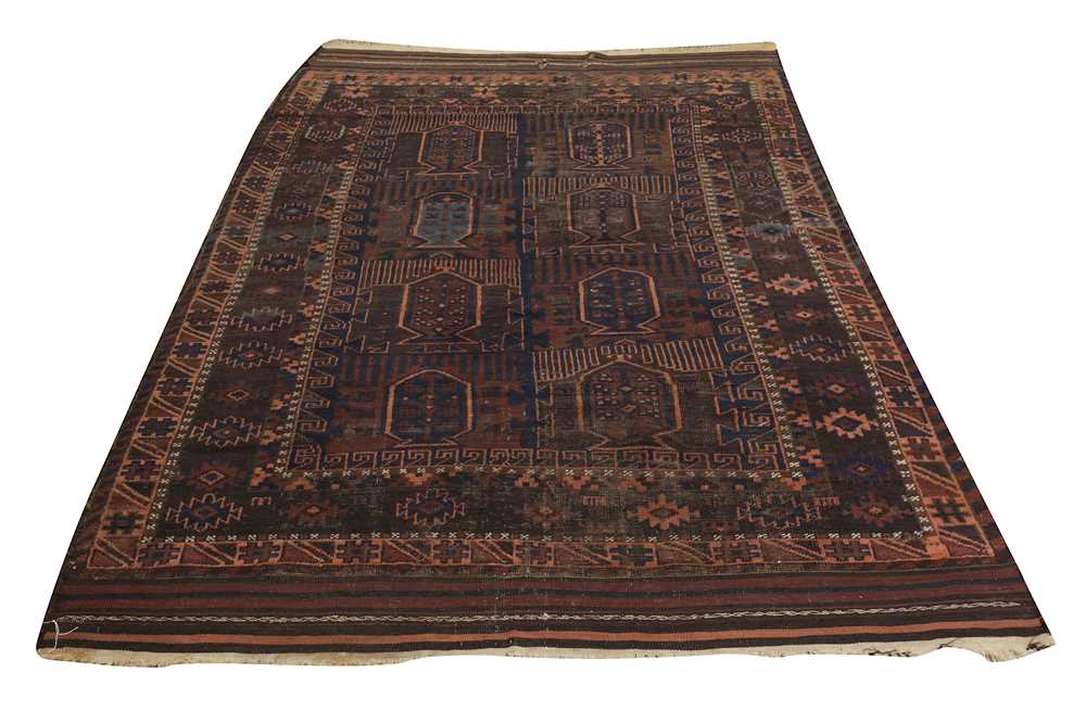 AN ANTIQUE BALOUCH RUG, NORTH-EAST PERSIA - Image 2 of 8