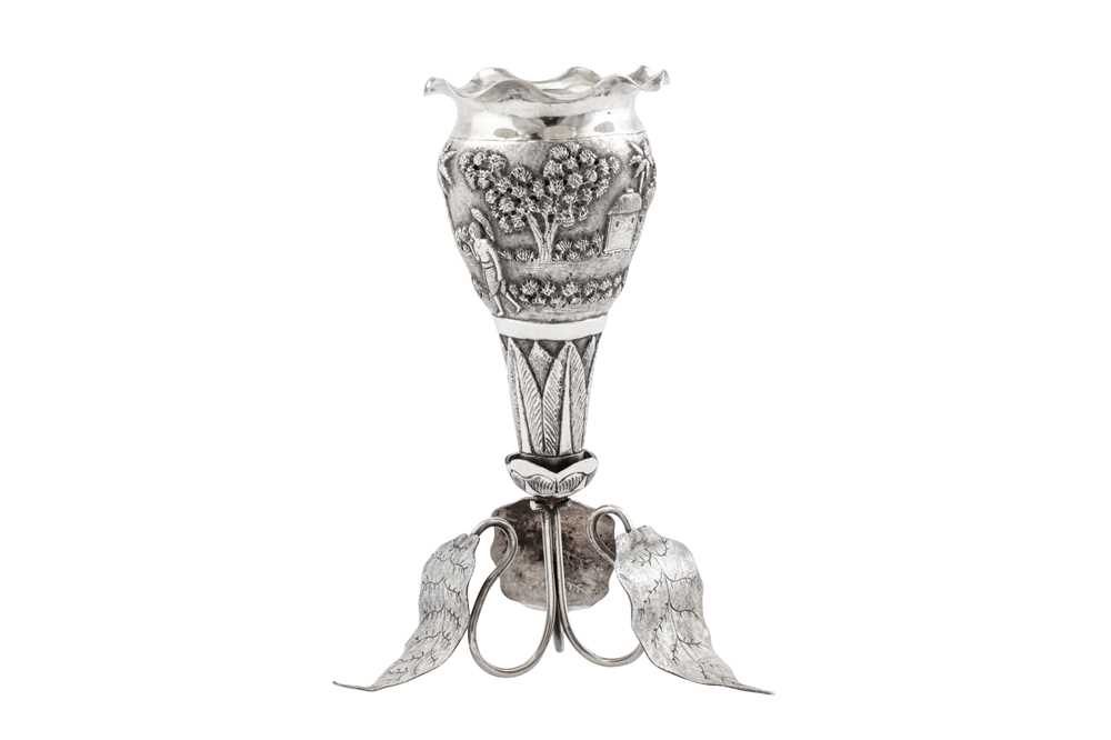 An early 20th century Anglo – Indian unmarked silver posy vase, Calcutta circa 1920 - Image 2 of 2