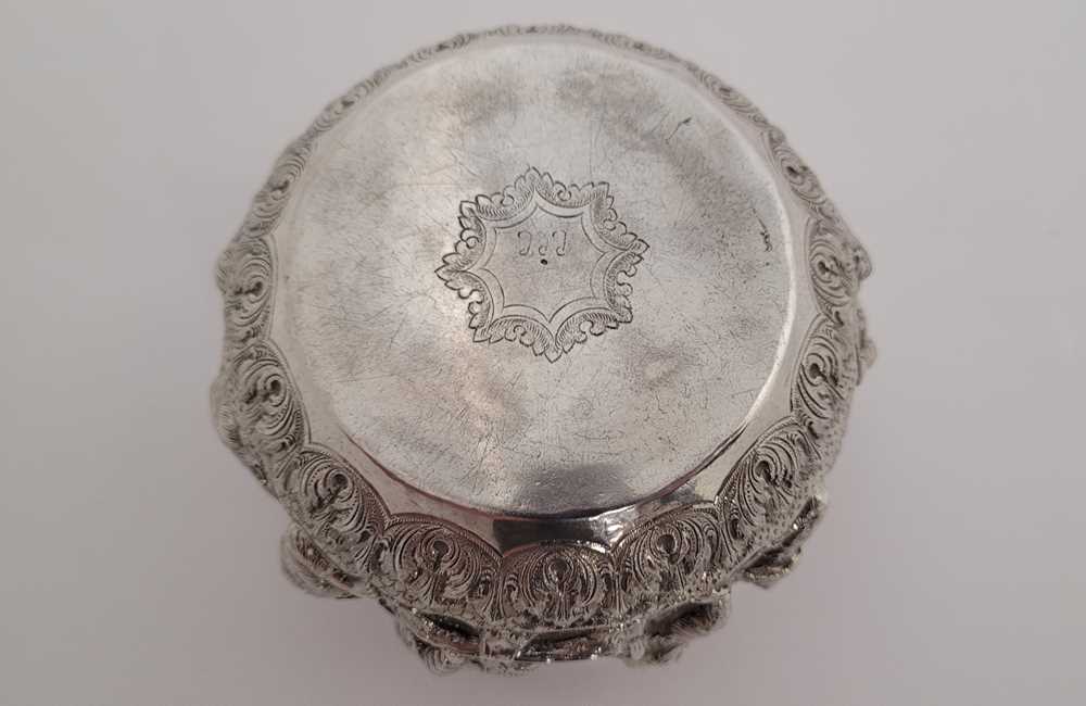 An early 20th century Burmese unmarked silver small bowl, Rangoon circa 1910 - Image 5 of 5