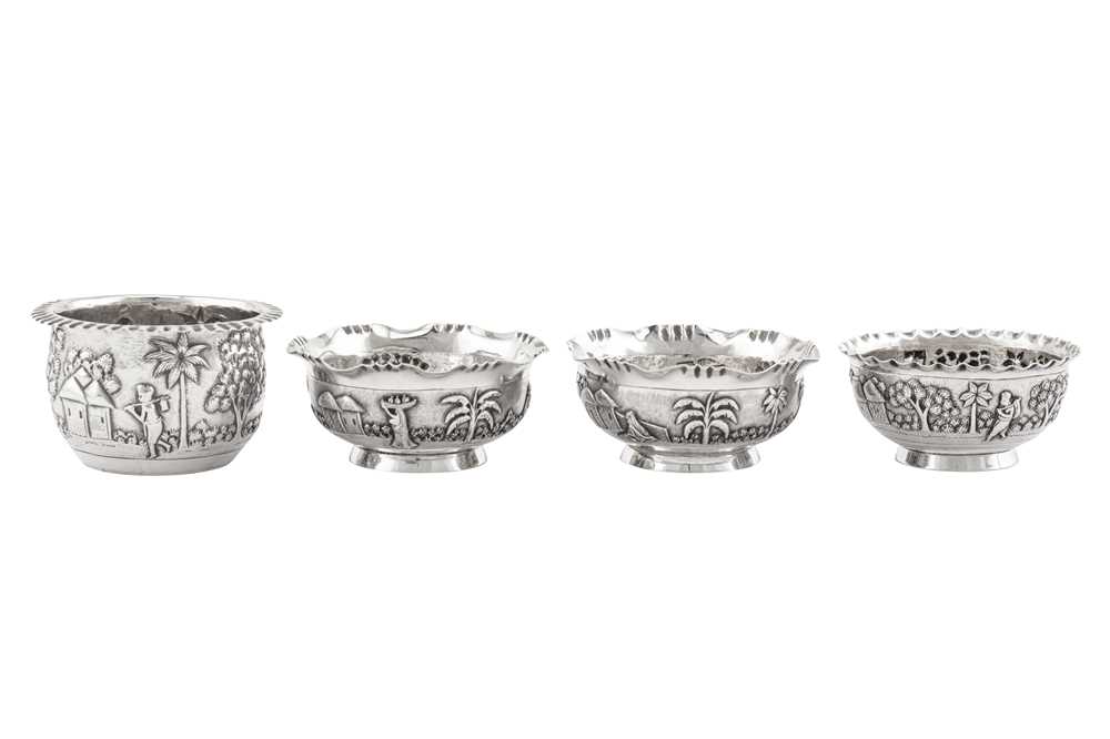 A pair of early 20th century Anglo – Indian silver bowls, Calcutta, Bhowanipore circa 1900 by Monohu