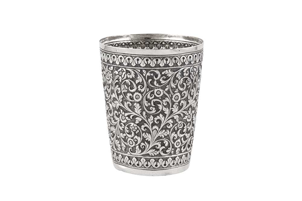An early 20th century Anglo – Indian unmarked silver beaker, Cutch circa 1910 - Image 2 of 2