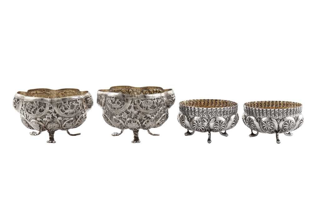 Two pairs of early 20th century Anglo – Indian unmarked silver small bowls, Lucknow circa 1910 - Image 2 of 2