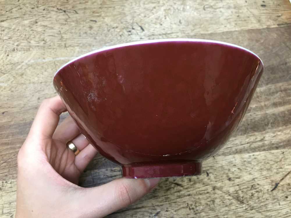 A CHINESE COPPER RED-GLAZED BOWL 清光緒 紅釉盌 《大清光緒年製》款 - Image 5 of 14