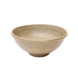 A CHINESE CELADON 'FLOWERS' BOWL 明 龍泉青釉暗刻花卉紋盌