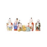A GROUP OF FIVE CHINESE FAMILLE-ROSE 'FIGURAL' SNUFF BOTTLES 二十世紀 粉彩人物鼻煙壺一組