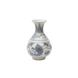 A CHINESE BLUE AND WHITE 'SHIPWRECK' VASE, YUHUCHUNPING 或為明 青花纏枝紋玉壺春瓶