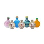A COLLECTION OF SEVEN CHINESE SNUFF BOTTLES 鼻煙壺一組七件