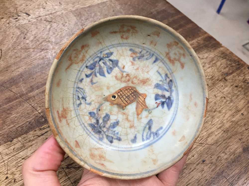 THREE SMALL CHINESE BLUE AND WHITE DISHES 明 青花小盤一組三件 - Image 14 of 19