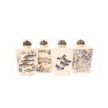 λ FOUR CHINESE BONE SNUFF BOTTLES 二十世紀早期 骨刻鼻煙壺一組四件