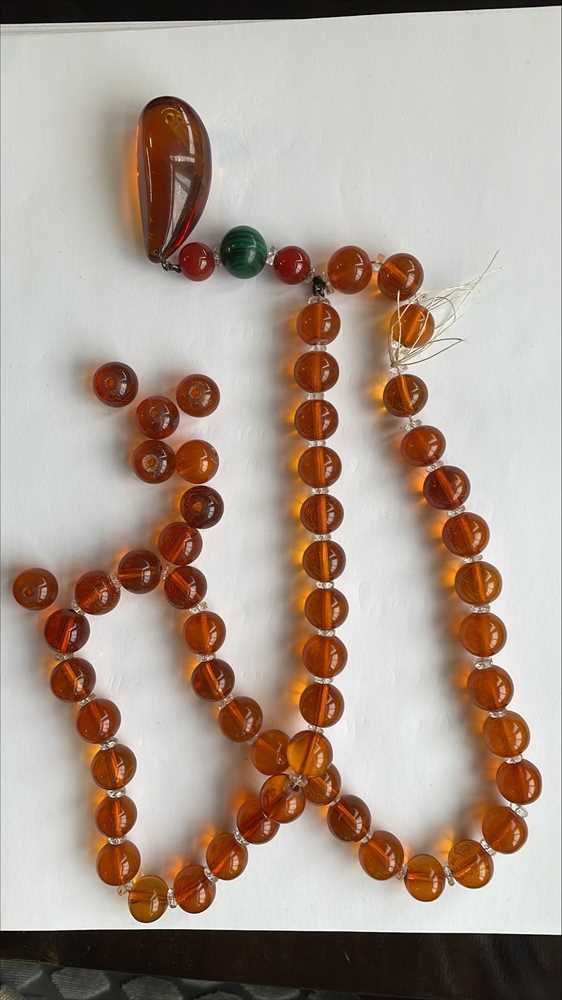 TWO AMBER NECKLACES, POSSIBLY FIRST HALF OF 20th CENTURY - Image 4 of 4