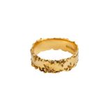 A GOLD BAND RING, 1989