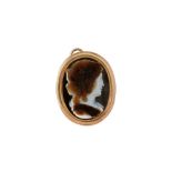 An agate cameo pendant, 1st half of the 19th century